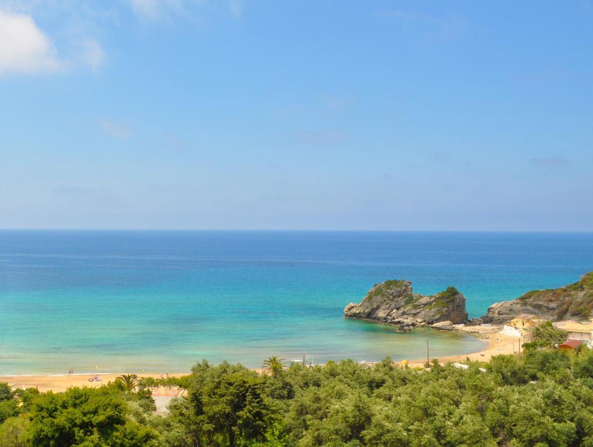 Large Apartment By The Pool - Pelekas Beach, Corfu ภายนอก รูปภาพ